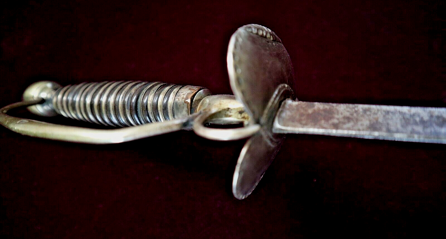 AMERICAN REVOLUTIONARY WAR AMERICAN SILVER HILT BY TOM SPARROW SWORD PUBLISHED