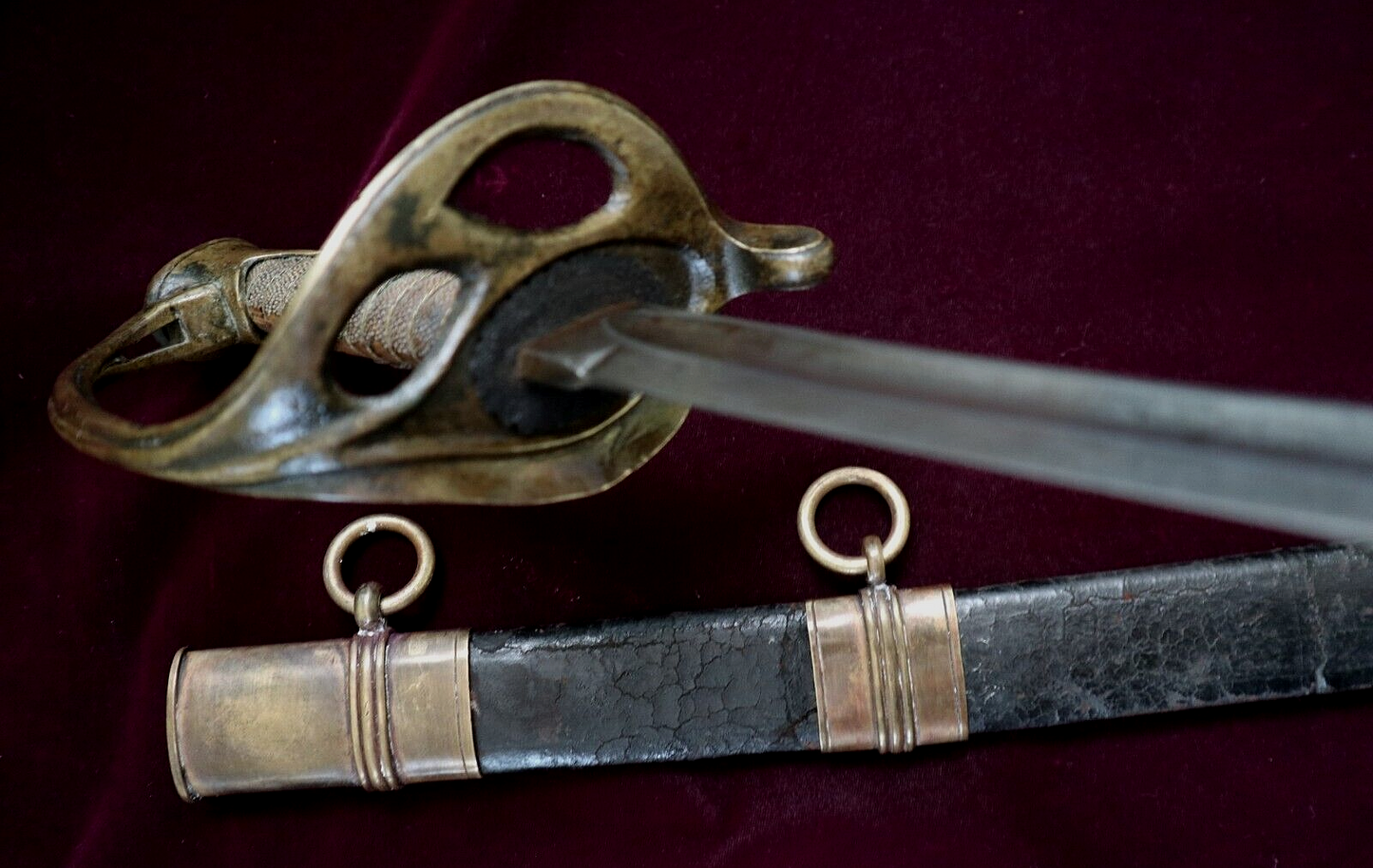 CIVIL WAR CONFEDERATE COLLEGE HILL ARSENAL FOOT OFFICER SWORD PUBLISHED HOFFMAN