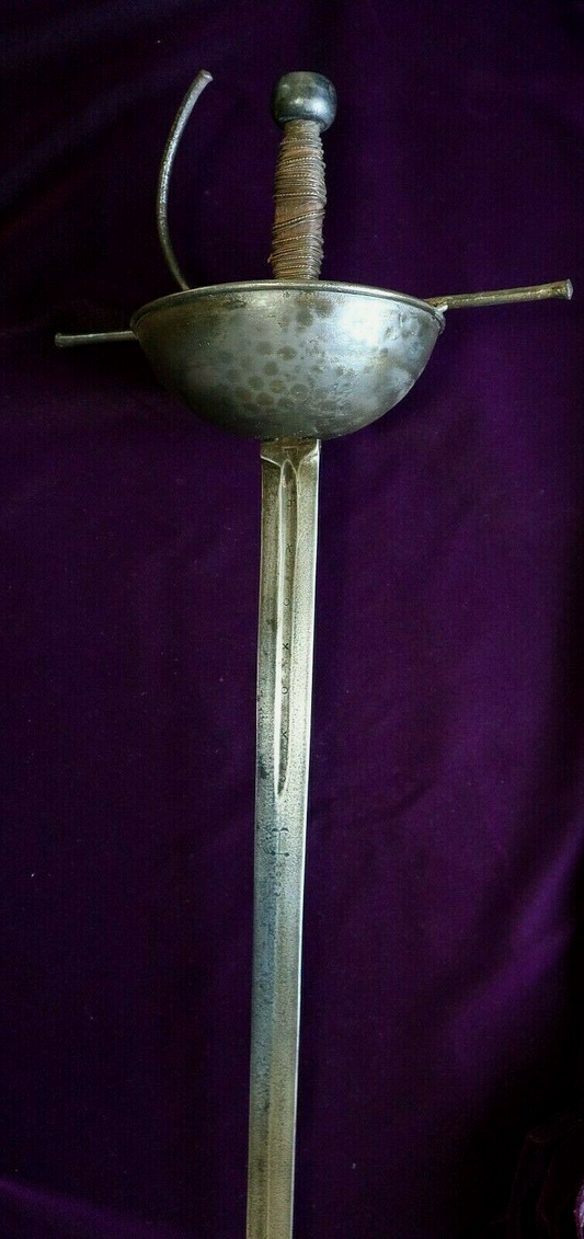 17TH CENTURY FRENCH LOUIS XIIV PERIOD CUP HILT MUSKETTER SWORD RAPIER C 1660