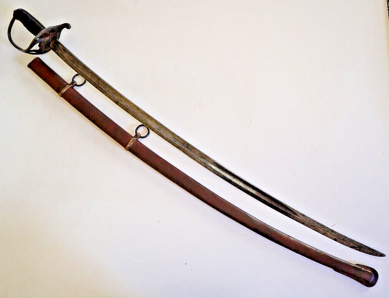 CIVIL WAR CONFEDERATE COLLEGE HILL ARSENAL OFFICER CAVALRY SWORD W CSA ON GUARD